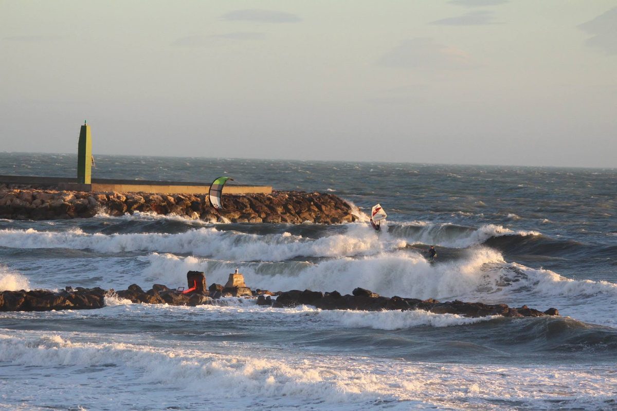 Windsurf en la costa de Almerimar