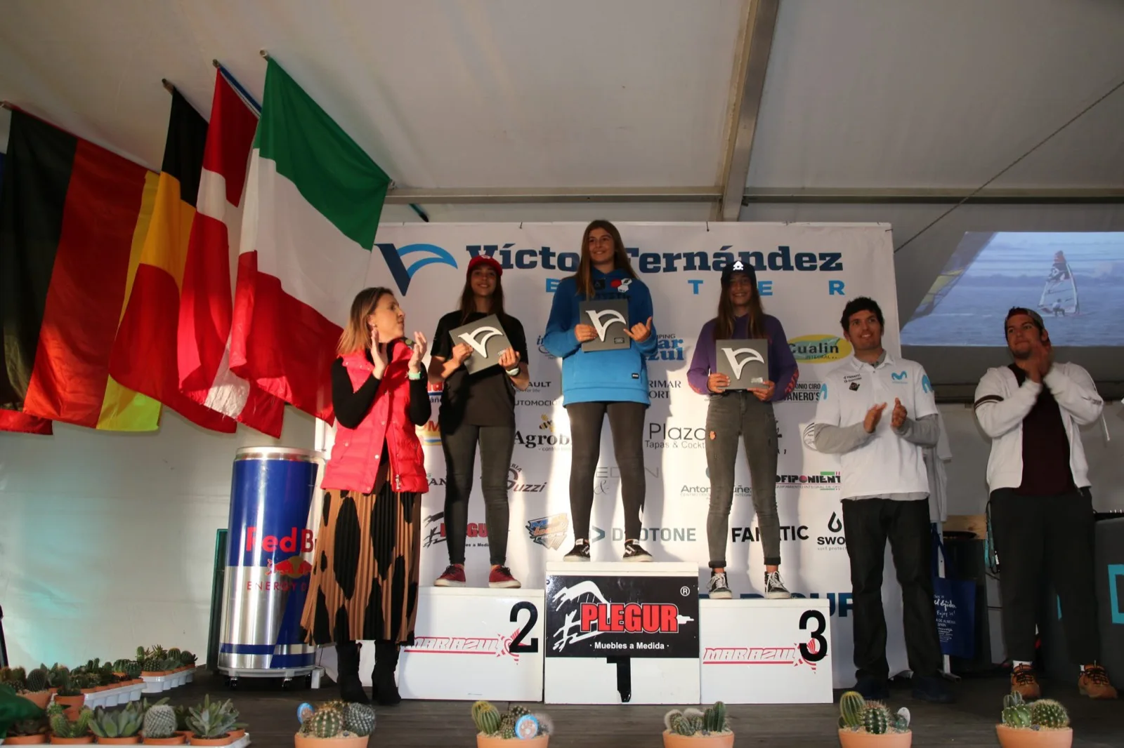 Las jóvenes promesas del windsurf compiten en el Víctor Fernández PWA Youth World Cup Almerimar 2020 · foto 5 de 8
