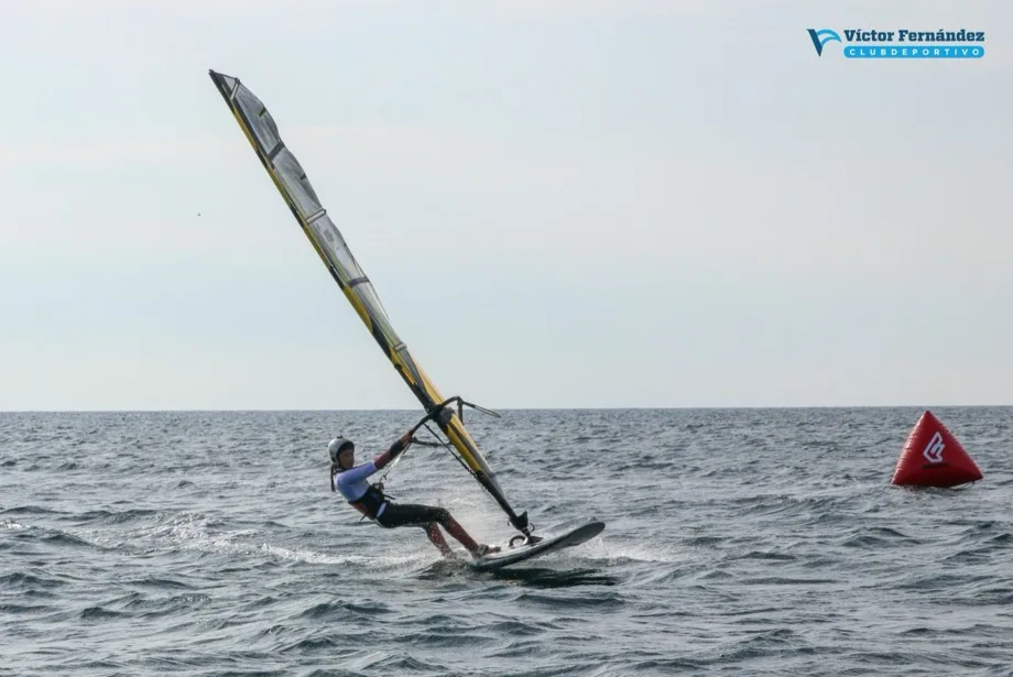 Windsurf slalom en Almerimar
