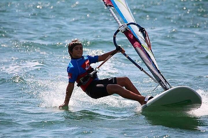 Windsurf en el Club de Playa de Almerimar